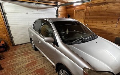 Toyota Platz, 2000 год, 400 000 рублей, 1 фотография