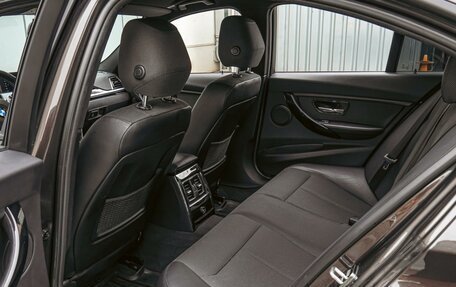 BMW 3 серия, 2017 год, 2 130 000 рублей, 13 фотография