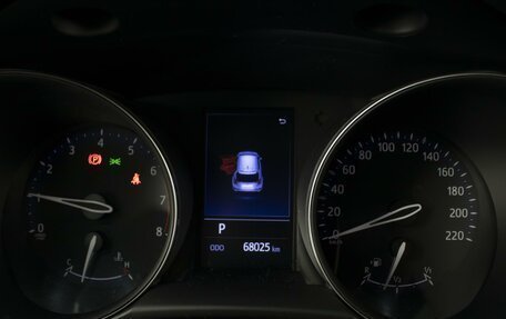 Toyota C-HR I рестайлинг, 2020 год, 2 830 000 рублей, 14 фотография