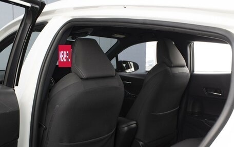 Toyota C-HR I рестайлинг, 2020 год, 2 830 000 рублей, 10 фотография