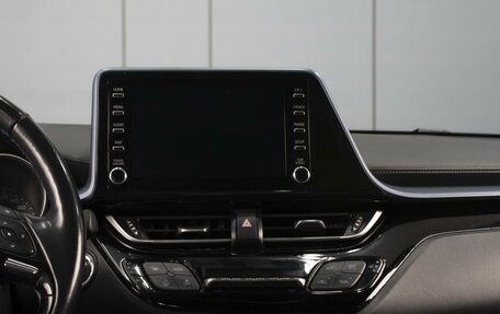 Toyota C-HR I рестайлинг, 2020 год, 2 830 000 рублей, 15 фотография