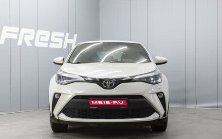 Toyota C-HR I рестайлинг, 2020 год, 2 830 000 рублей, 3 фотография