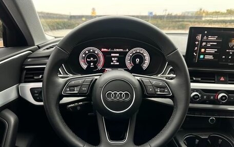 Audi A4, 2022 год, 2 600 000 рублей, 12 фотография