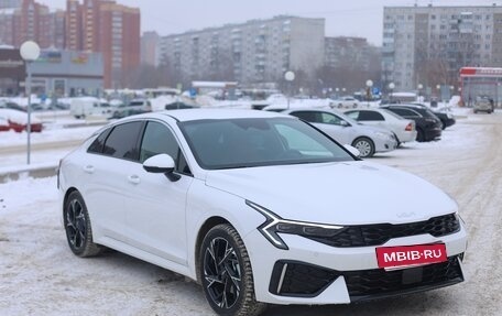 KIA K5, 2024 год, 4 300 000 рублей, 2 фотография