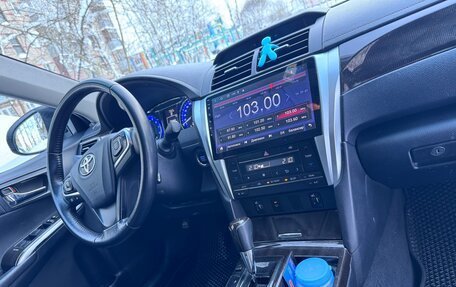 Toyota Camry, 2015 год, 1 640 000 рублей, 4 фотография