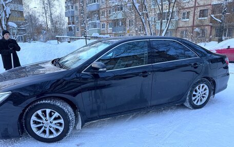 Toyota Camry, 2015 год, 1 640 000 рублей, 2 фотография