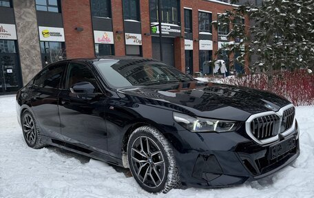 BMW 5 серия, 2024 год, 6 450 000 рублей, 5 фотография