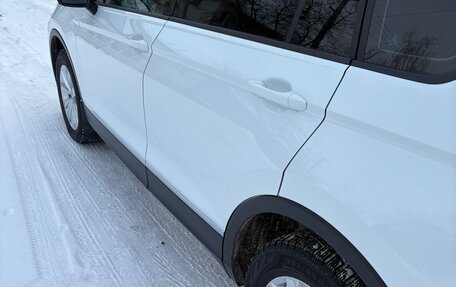 Volkswagen Tiguan II, 2022 год, 3 650 000 рублей, 4 фотография