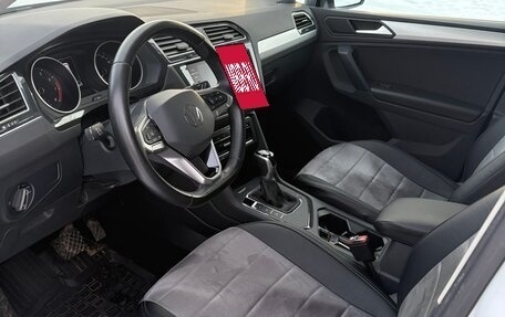 Volkswagen Tiguan II, 2022 год, 3 650 000 рублей, 6 фотография