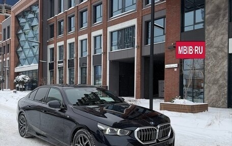 BMW 5 серия, 2024 год, 6 450 000 рублей, 2 фотография