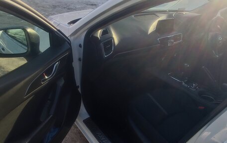 Mazda Axela, 2016 год, 1 225 000 рублей, 21 фотография