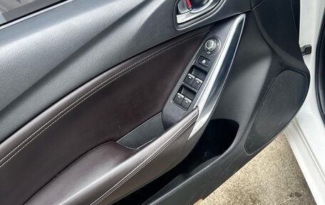 Mazda 6, 2015 год, 1 800 000 рублей, 16 фотография