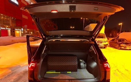 Volkswagen Tiguan II, 2017 год, 2 300 000 рублей, 7 фотография