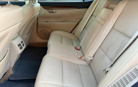 Lexus ES VII, 2014 год, 1 800 000 рублей, 15 фотография