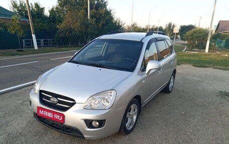 KIA Carens III (RP), 2010 год, 750 000 рублей, 1 фотография
