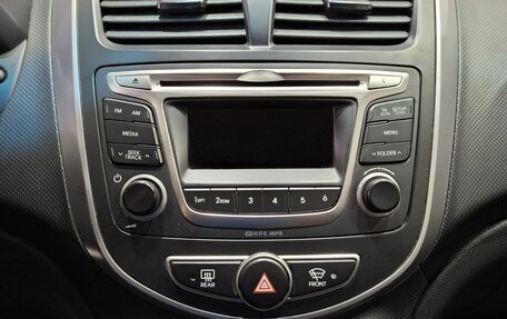 Hyundai Solaris II рестайлинг, 2014 год, 865 000 рублей, 14 фотография