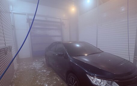 Toyota Camry, 2017 год, 2 420 000 рублей, 8 фотография