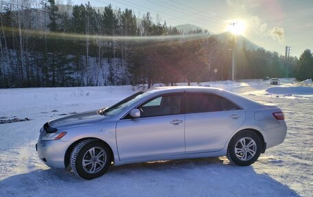 Toyota Camry, 2007 год, 1 020 000 рублей, 2 фотография