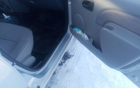 Renault Logan I, 2007 год, 350 000 рублей, 12 фотография