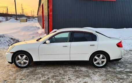 Nissan Skyline, 2004 год, 620 000 рублей, 2 фотография