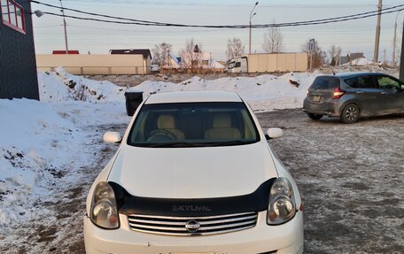 Nissan Skyline, 2004 год, 620 000 рублей, 4 фотография