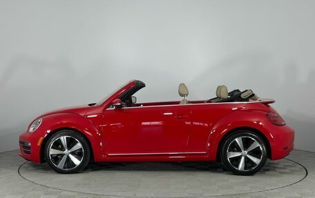 Volkswagen Beetle, 2019 год, 2 950 000 рублей, 8 фотография