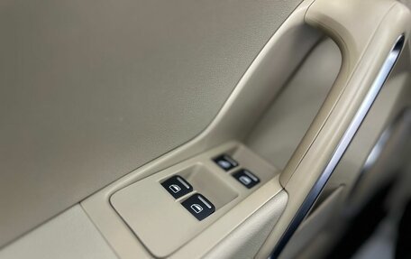 Volkswagen Beetle, 2019 год, 2 950 000 рублей, 24 фотография