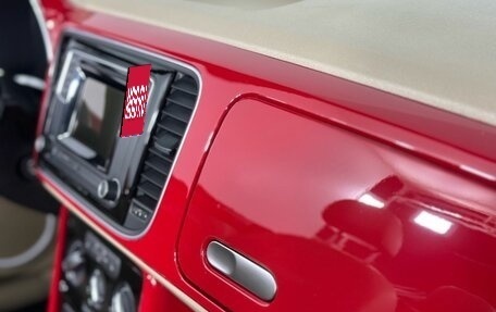 Volkswagen Beetle, 2019 год, 2 950 000 рублей, 16 фотография