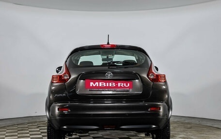 Nissan Juke II, 2013 год, 949 000 рублей, 6 фотография