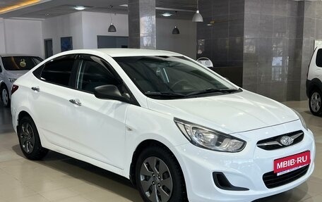 Hyundai Solaris II рестайлинг, 2014 год, 797 000 рублей, 3 фотография