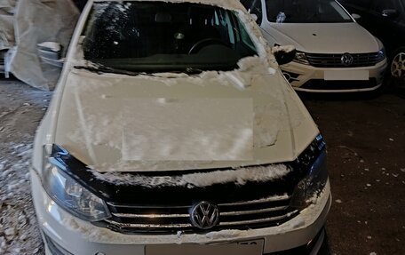 Volkswagen Polo VI (EU Market), 2018 год, 405 000 рублей, 1 фотография