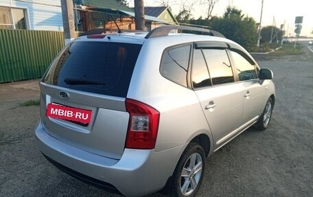 KIA Carens III (RP), 2010 год, 750 000 рублей, 4 фотография