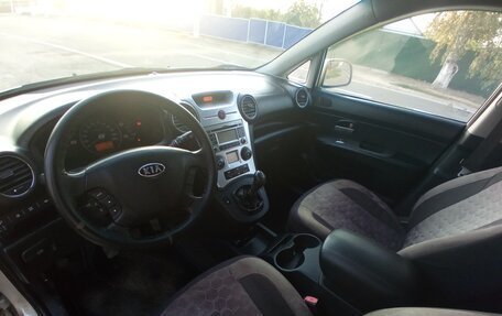 KIA Carens III (RP), 2010 год, 750 000 рублей, 13 фотография