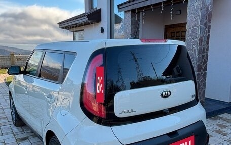 KIA Soul II рестайлинг, 2016 год, 1 850 000 рублей, 3 фотография