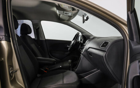 Volkswagen Polo VI (EU Market), 2016 год, 699 000 рублей, 21 фотография