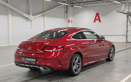 Mercedes-Benz C-Класс, 2019 год, 4 405 000 рублей, 6 фотография