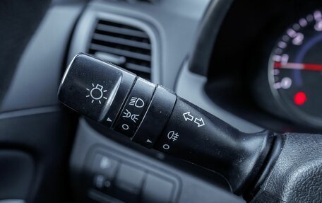 Hyundai Solaris II рестайлинг, 2015 год, 1 035 000 рублей, 13 фотография