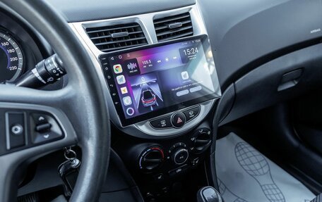 Hyundai Solaris II рестайлинг, 2015 год, 1 035 000 рублей, 19 фотография