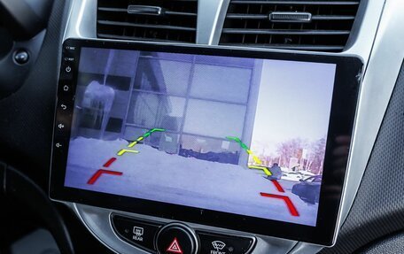 Hyundai Solaris II рестайлинг, 2015 год, 1 035 000 рублей, 20 фотография