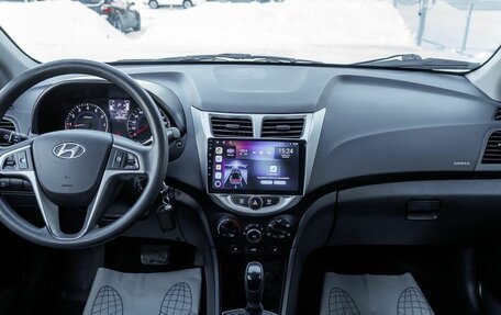 Hyundai Solaris II рестайлинг, 2015 год, 1 035 000 рублей, 18 фотография