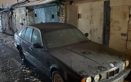 BMW 5 серия, 1992 год, 130 000 рублей, 1 фотография