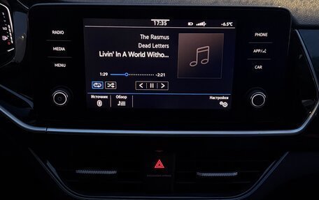 Volkswagen Polo VI (EU Market), 2021 год, 2 000 000 рублей, 1 фотография