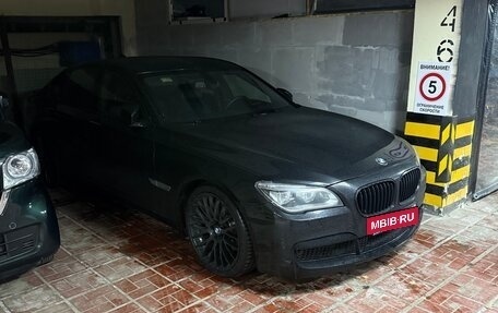 BMW 7 серия, 2014 год, 3 300 000 рублей, 20 фотография