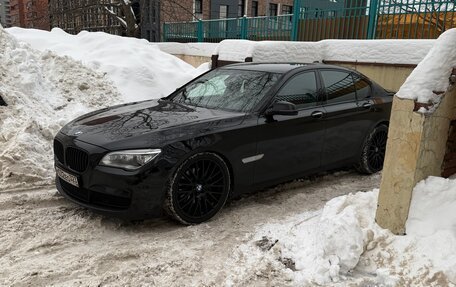 BMW 7 серия, 2014 год, 3 300 000 рублей, 29 фотография