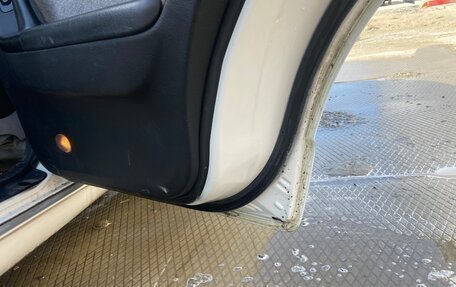 Mazda Millenia I рестайлинг, 2000 год, 250 000 рублей, 9 фотография