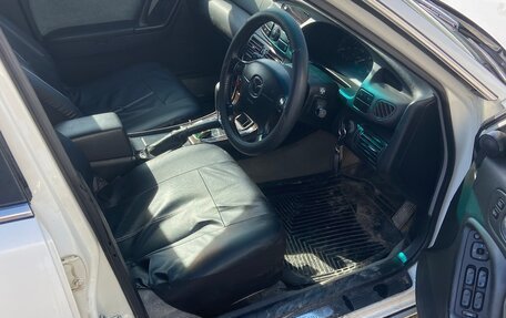 Mazda Millenia I рестайлинг, 2000 год, 250 000 рублей, 8 фотография