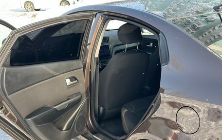 KIA Rio III рестайлинг, 2016 год, 895 000 рублей, 4 фотография