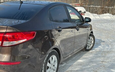 KIA Rio III рестайлинг, 2016 год, 895 000 рублей, 7 фотография