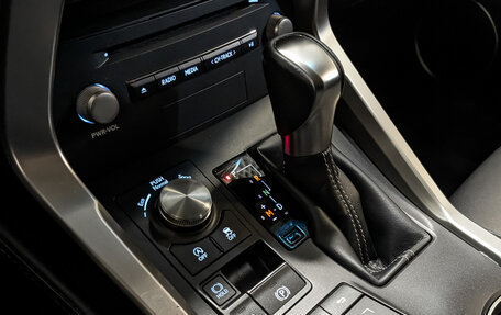 Lexus NX I, 2018 год, 3 200 000 рублей, 29 фотография