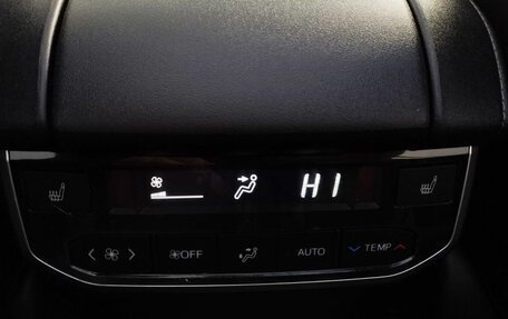 Toyota Highlander, 2025 год, 5 670 000 рублей, 14 фотография